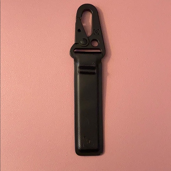lululemon more miles keychain